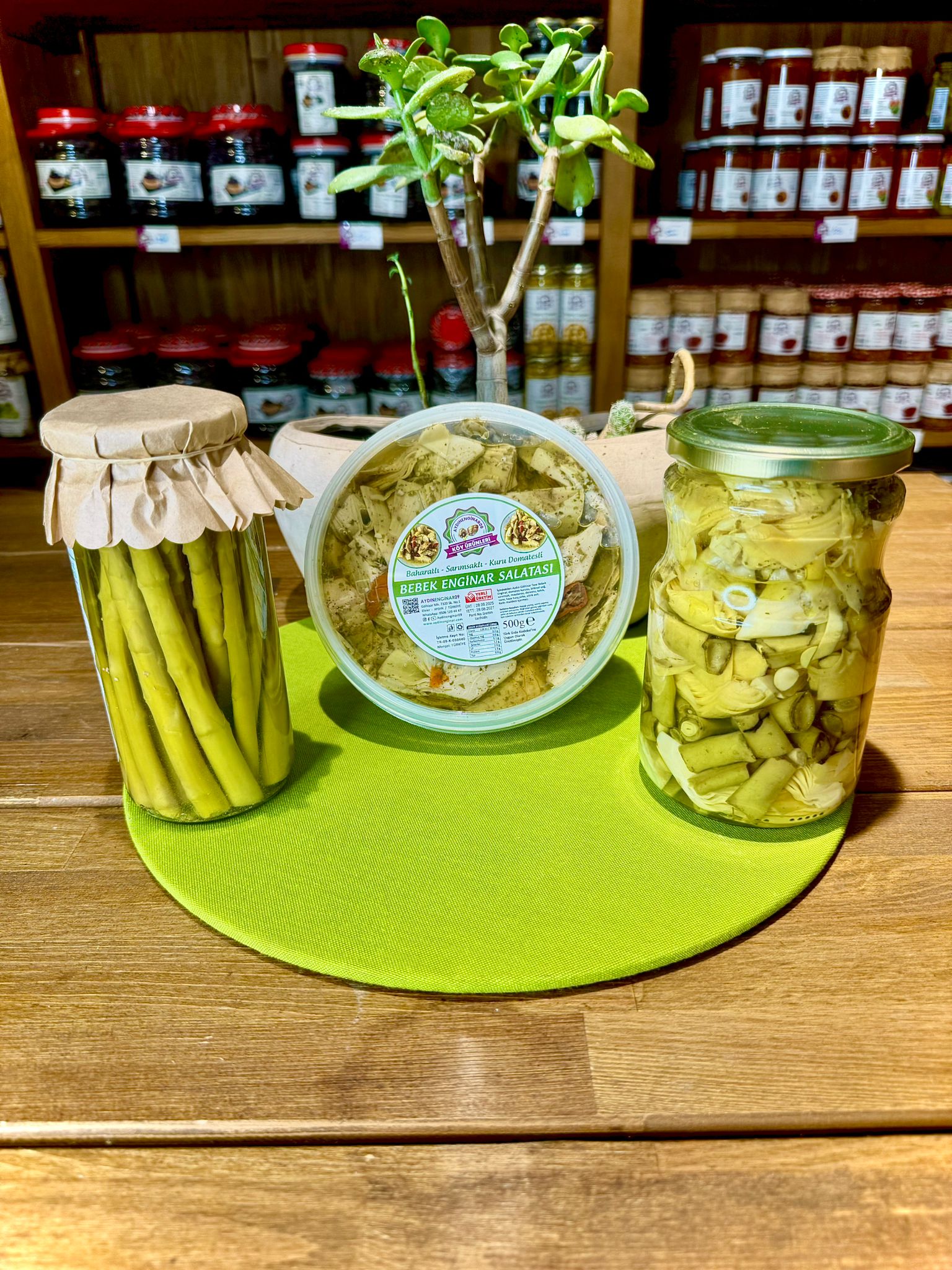 Favori Üçü Bir Arada