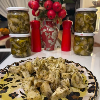 425 CC Kavanozda Zeytinyağlı Marine Çanak Enginar Salatası